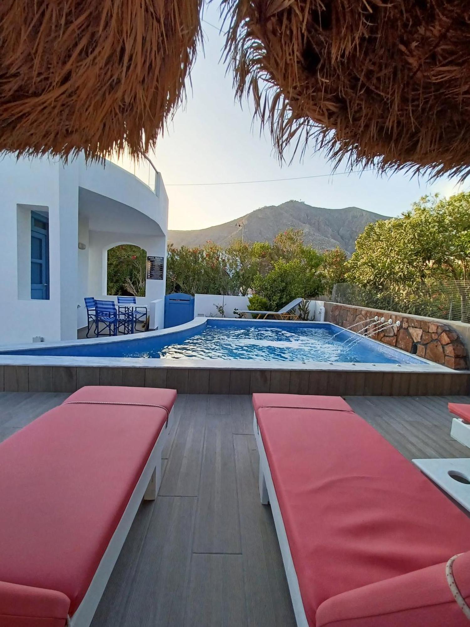 Located By The Sea One Beachfront Private Captain Lazaros Pool Villa With Loft In 750Sqm Spacious Private Plot-Jacuzzi-Sunrelax-Furnished Terace-Gazebo-Private Parking,Sleep 3 Adults And 2 Children, Just Steps From The Black Beach-Seaview เปริสซา ภายนอก รูปภาพ